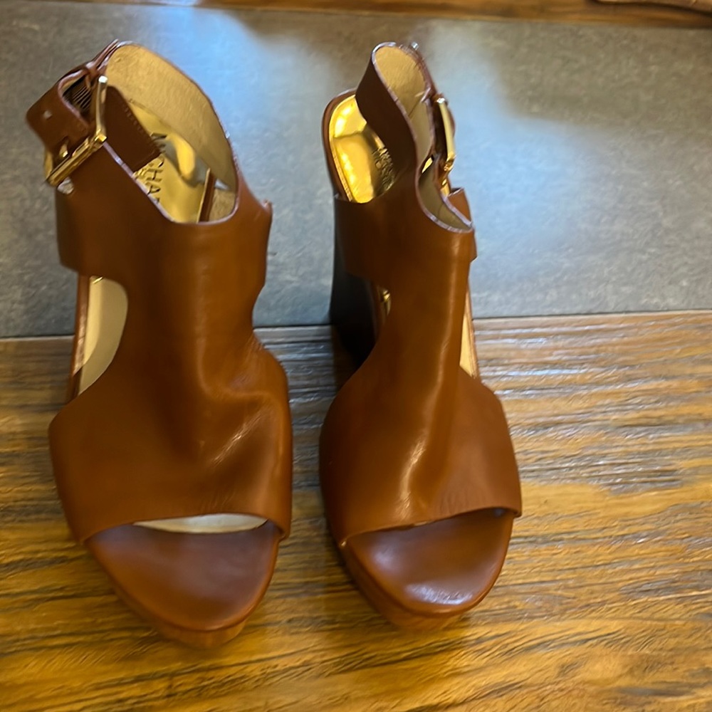 Michael kors platform sandals worn once